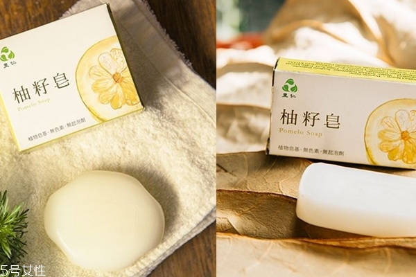 背部長(zhǎng)痘用什么香皂 4款抗痘皂?yè)敉藧廊吮扯?></a>
<p class=