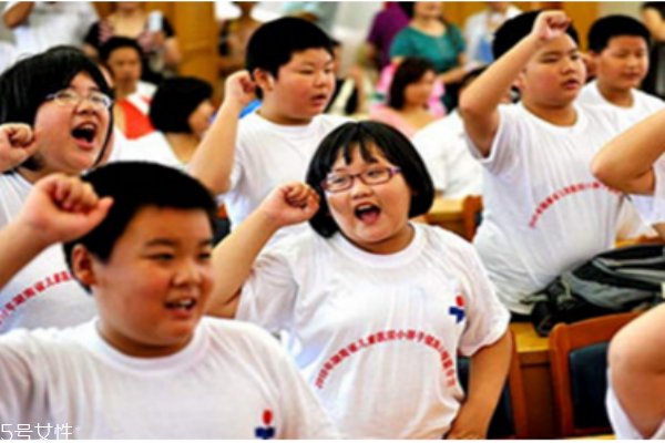 應(yīng)該注意小孩脂肪和膽固醇的攝取量嗎？