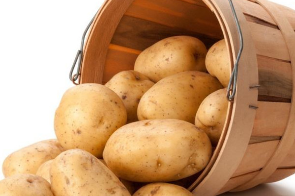 炒菜鹽放多了怎么辦？加這些食物可以避免菜過咸