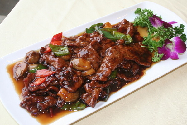 蠔油牛肉是哪個地方的菜？蠔油牛肉嫩是有竅門的