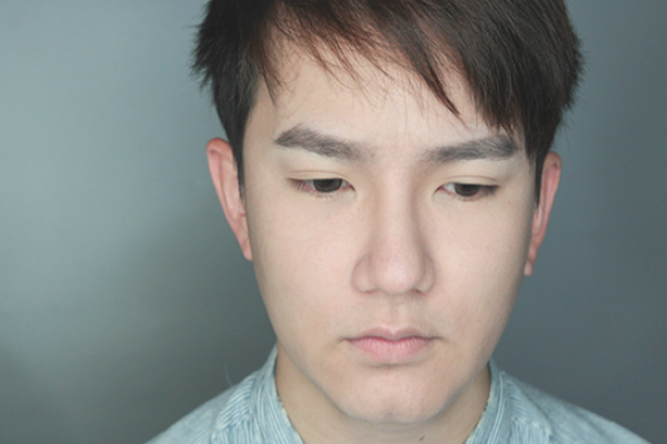 屌絲也能變男神，一個男人的化妝全過程
