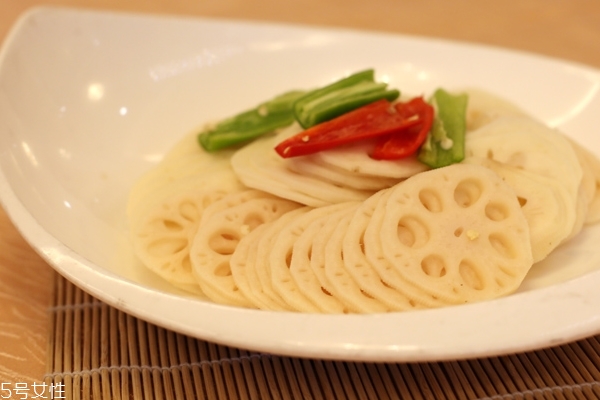 蓮藕為什么會變黑 是正?，F(xiàn)象