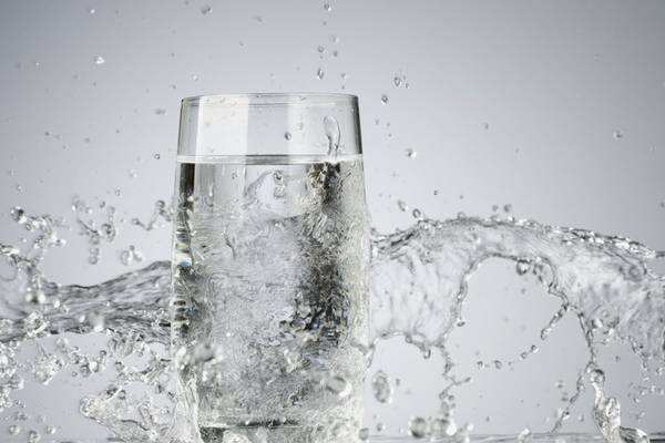 手被開(kāi)水燙了怎么辦？開(kāi)水燙傷怎么處理？