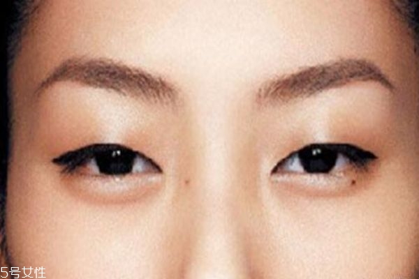 紋眼線好不好？?jī)?nèi)眼線會(huì)傷害眼睛嗎？