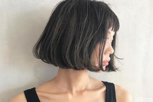 經常梳頭發(fā)好嗎 多梳頭有助生發(fā)嗎
