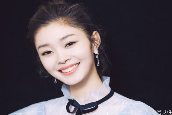 一見(jiàn)鐘情到底是啥感覺(jué) 一見(jiàn)鐘情的情侶常見(jiàn)的結(jié)局