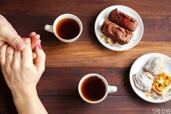 網(wǎng)戀可靠嗎 四招教你應對網(wǎng)戀陷阱