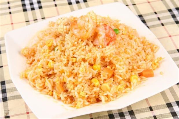蝦醬炒飯的做法 蝦醬炒飯?jiān)趺醋霾徽冲?>
<strong>蝦醬炒飯的做法 蝦醬炒飯?jiān)趺醋霾徽冲?/strong>
</a>
<p>蝦醬炒飯是很多人都十分喜歡的一道美食，它主要是用蝦醬來(lái)炒米飯，味道十分鮮香，那么，在家做蝦醬炒飯的具體步驟是怎樣的呢？</p>
</li>
<li>
<a href=