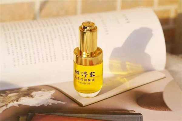 林清軒山茶花潤(rùn)膚油是精油嗎 林清軒山茶花潤(rùn)膚油功效