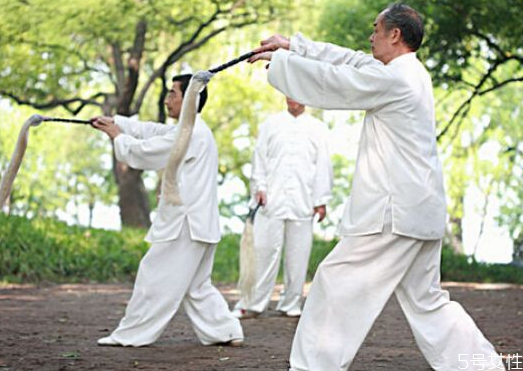 練八段錦皮膚會變好看嗎 練八段錦多久能通經(jīng)絡