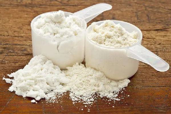 蛋白粉哪個(gè)牌子好？蛋白粉可以和奶粉一起喝嗎？