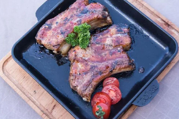 中國(guó)人均肉類消費(fèi)遠(yuǎn)超膳食標(biāo)準(zhǔn) 肉類每天吃多少合適